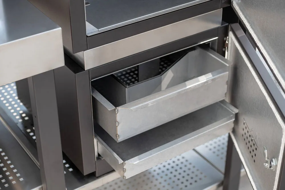 Fogher outdoor kitchen