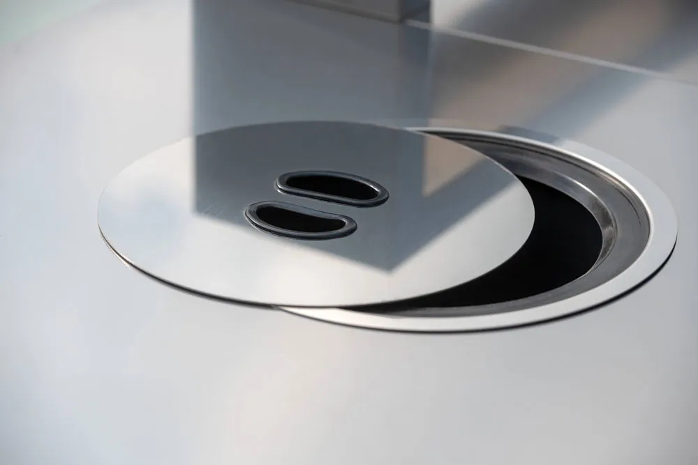 Fogher outdoor kitchen