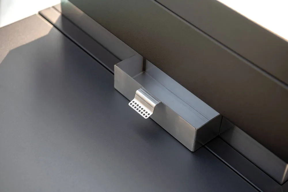 Fogher outdoor kitchen