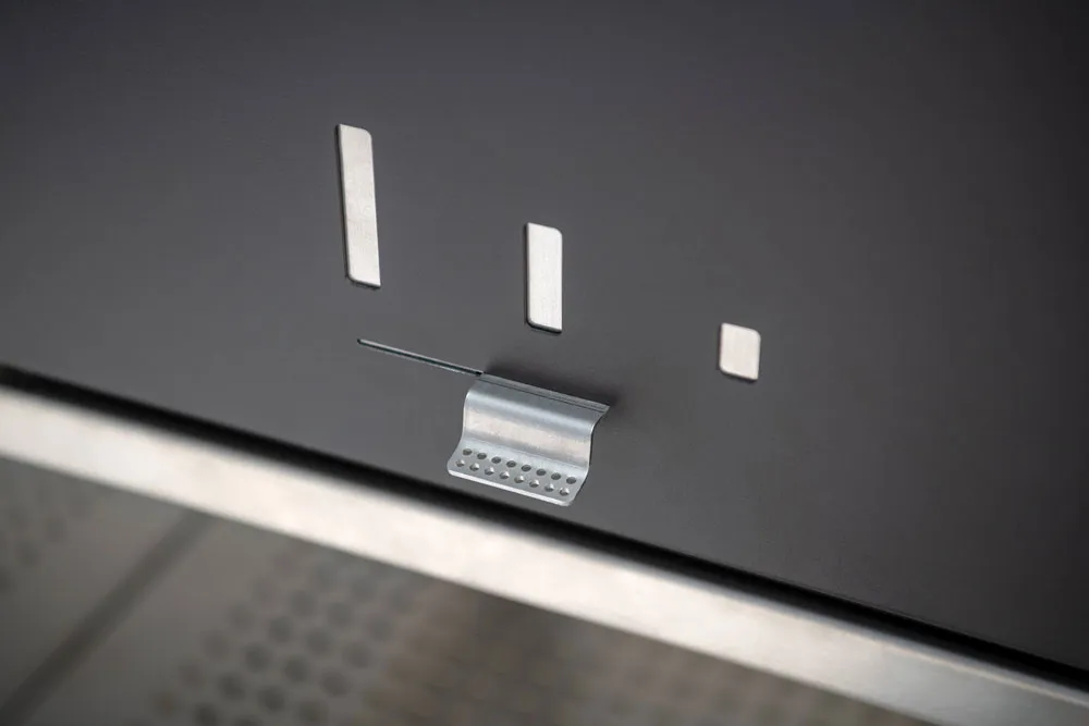 Fogher outdoor kitchen