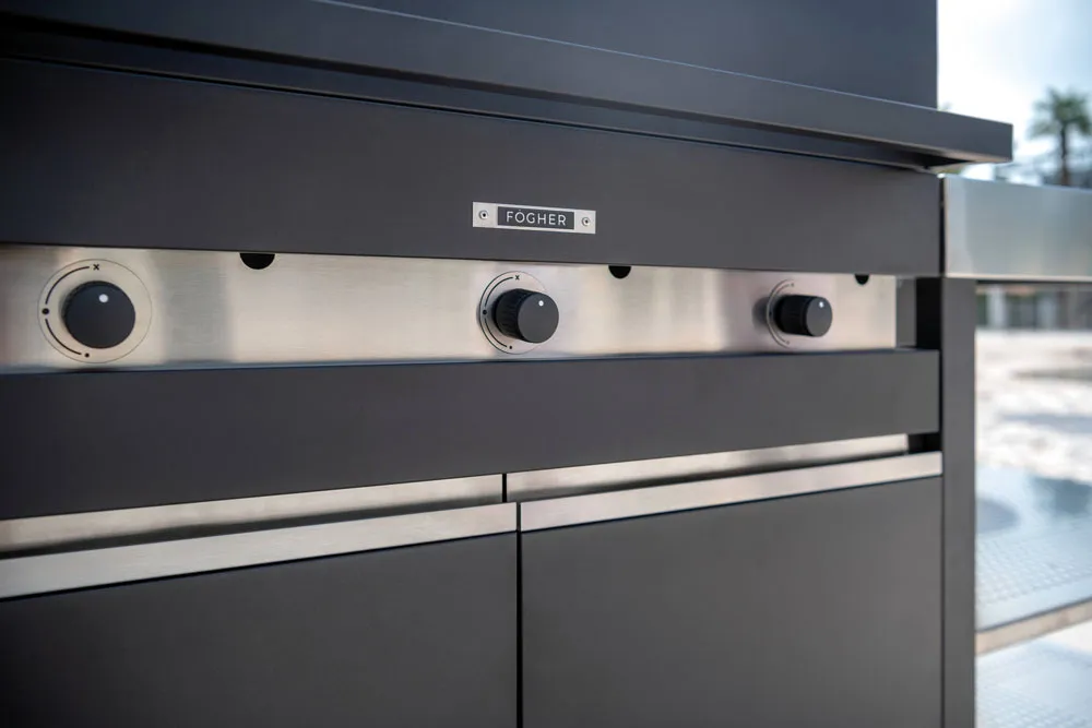 Fogher outdoor kitchen