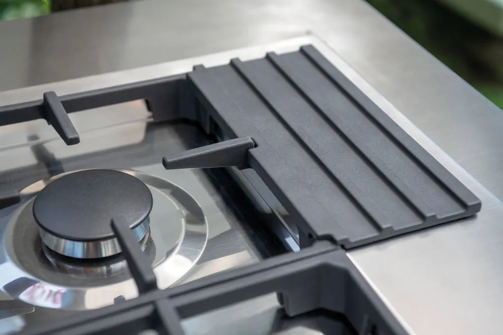 Fogher outdoor kitchen