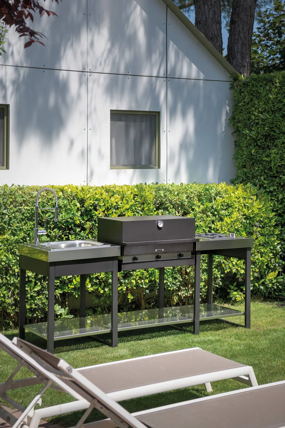 Fogher outdoor kitchen