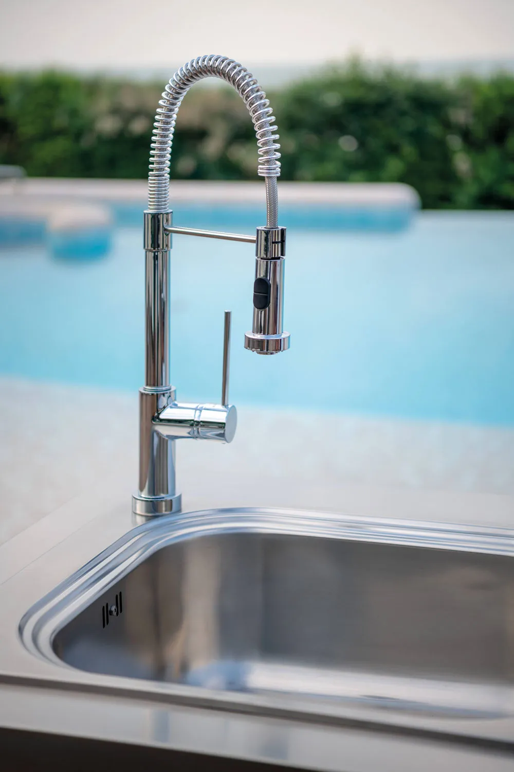 Fogher outdoor kitchen