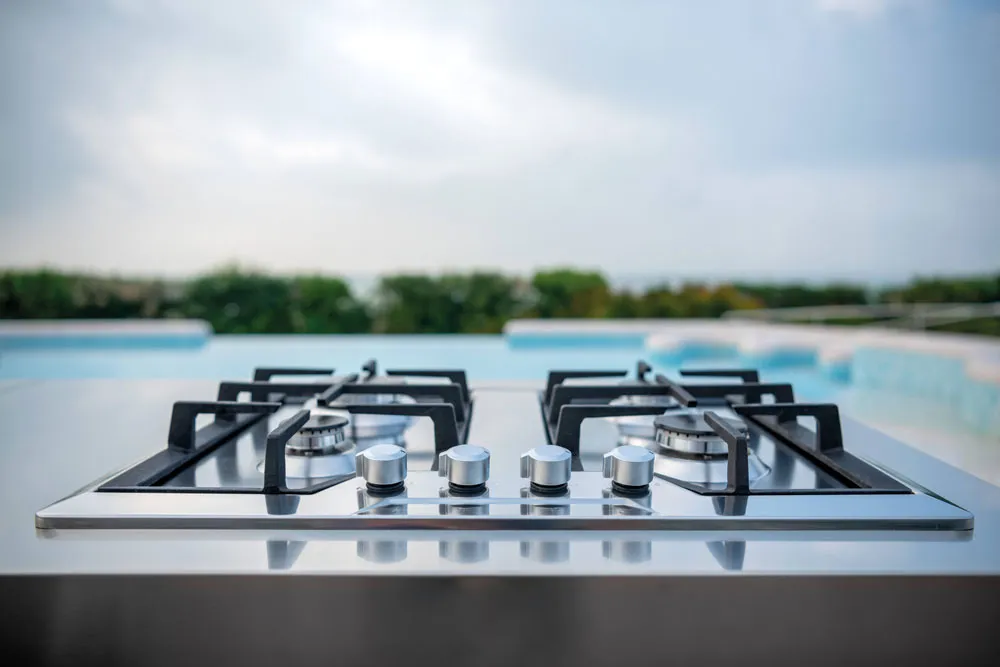 Fogher outdoor kitchen