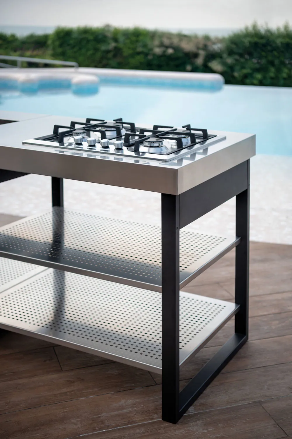 Fogher outdoor kitchen