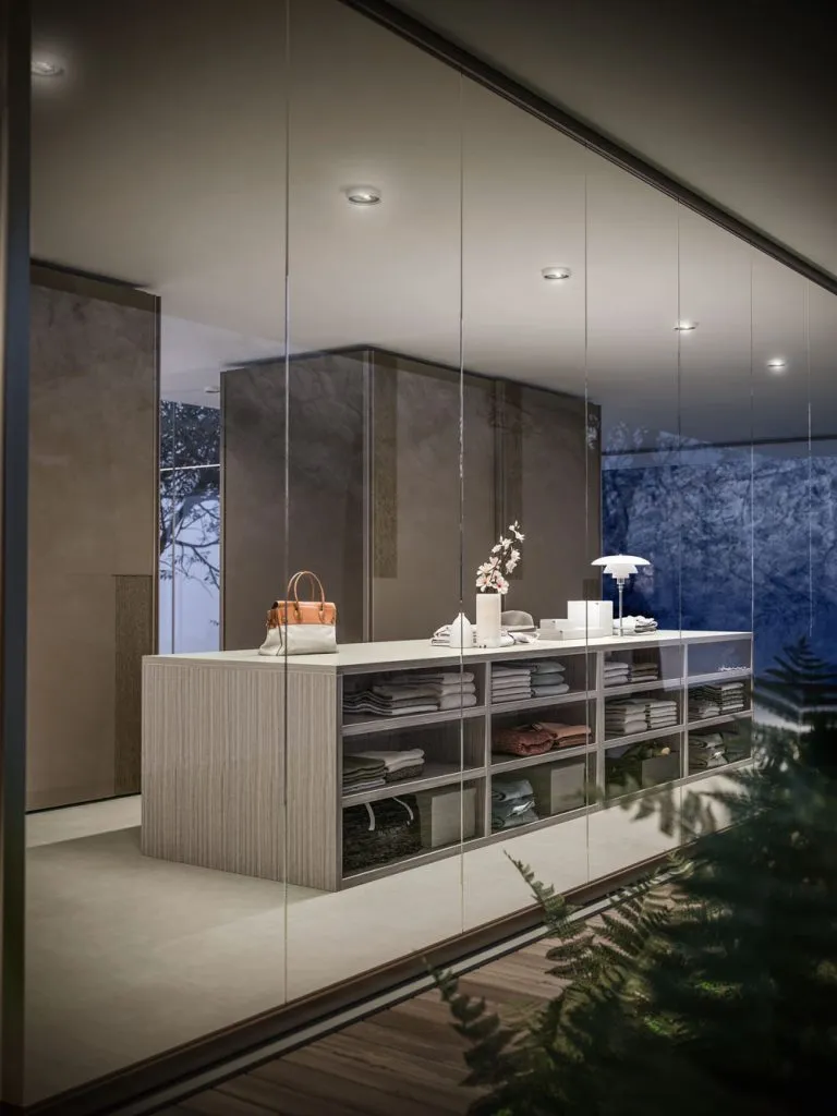 Jesse Mixer Wardrobe