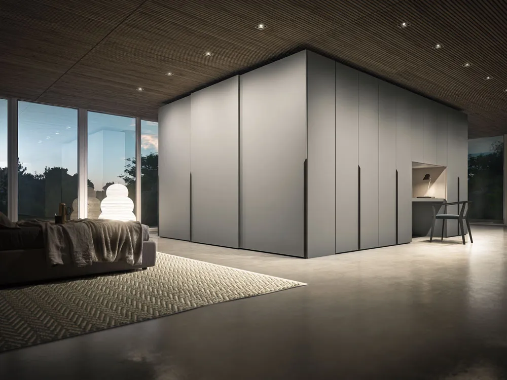 Jesse Mixer Wardrobe